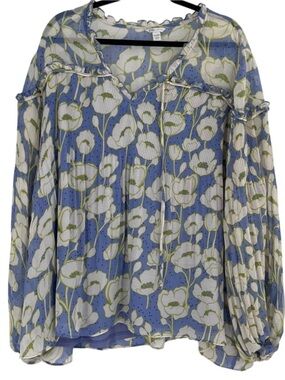 Cato Blue and White Floral V-Neck Pleated Blouse